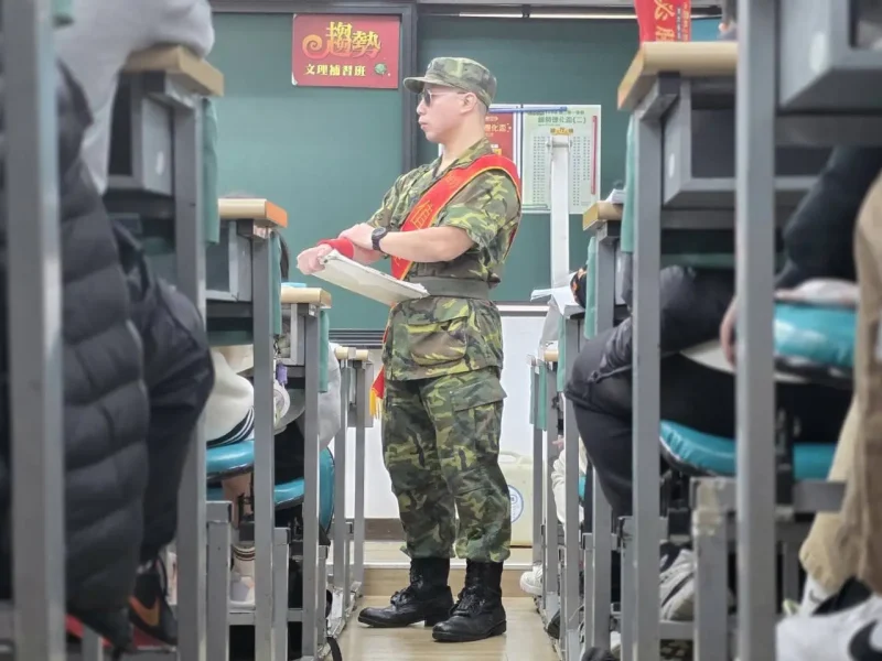 趨勢資優教育-台北國中數學-台北醫學系考試補習班-台北理工科補習班-台北學測衝刺班_升私中課堂花絮_6