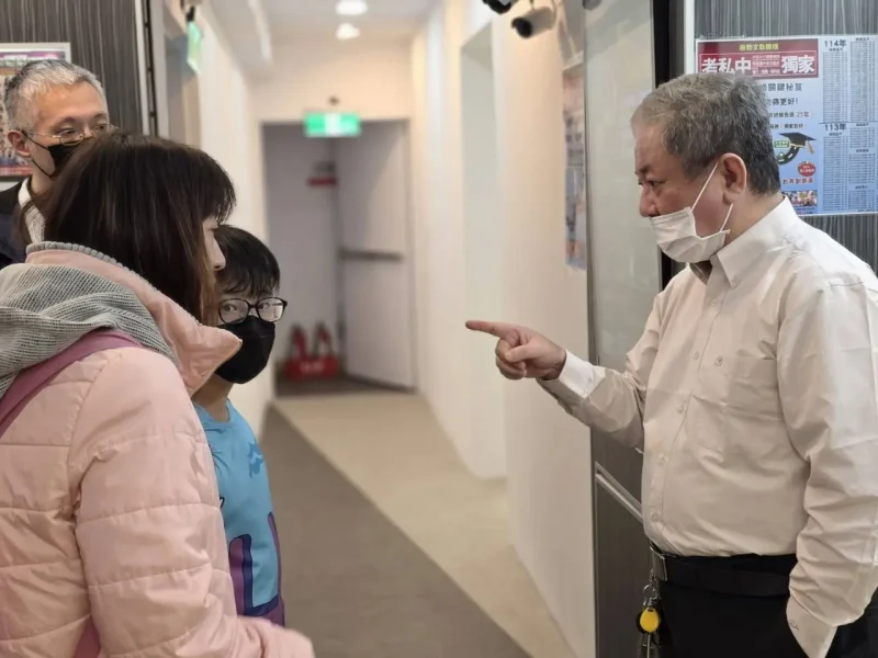 趨勢資優教育-台北國中數學-台北醫學系考試補習班-台北理工科補習班-台北學測衝刺班_國中部課堂花絮_17