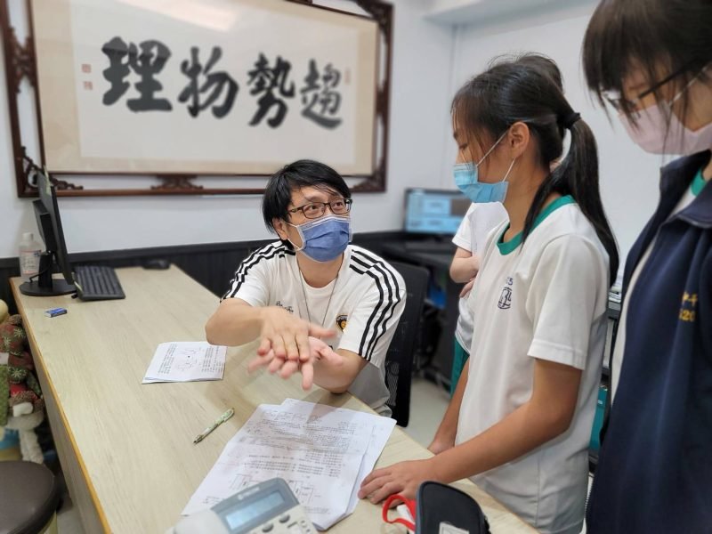 趨勢資優教育-台北國中數學-台北醫學系考試補習班-台北理工科補習班-台北學測衝刺班_國中部課堂花絮_7