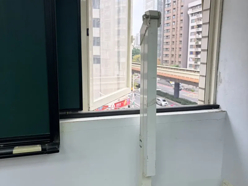 趨勢資優教育-台北國中數學-台北醫學系考試補習班-台北理工科補習班-台北學測衝刺班_環境介紹_10